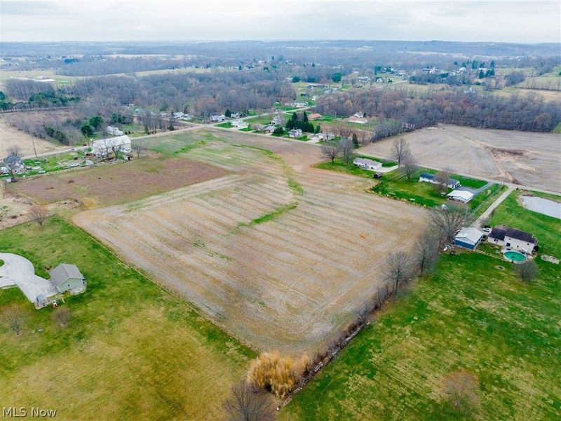 Pigeon Run Avenue SW, Navarre, OH 44662 Photo 6