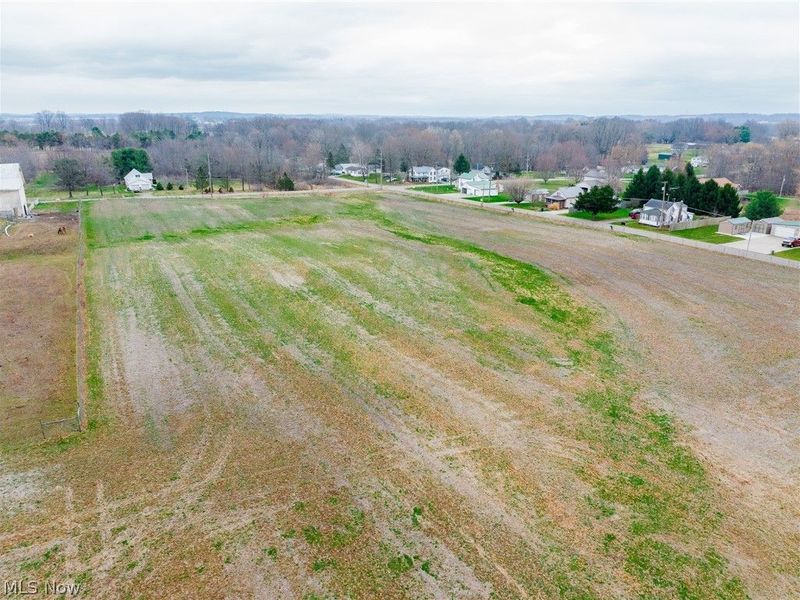 Pigeon Run Avenue SW, Navarre, OH 44662 Photo 8