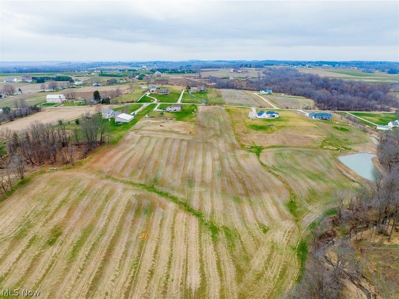 Pigeon Run Avenue SW, Navarre, OH 44662 Photo 3