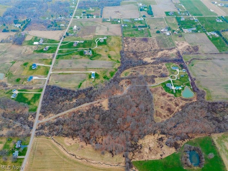 Pigeon Run Avenue SW, Navarre, OH 44662 Photo 5