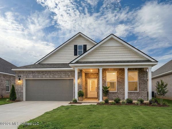 57 Powell Place, Byhalia, MS 38611