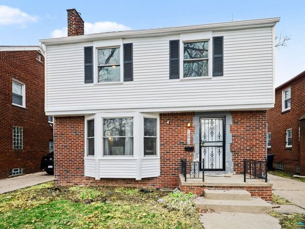 16610 Greenlawn Street, Detroit, MI 48221
