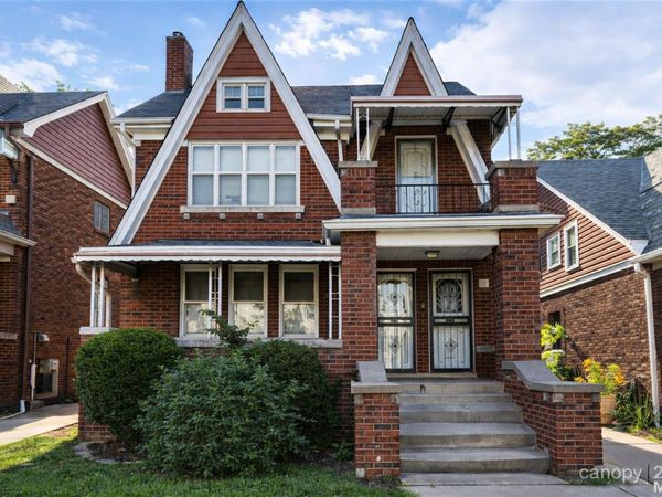 13523 Santa Rosa Drive, Detroit, MI 48238