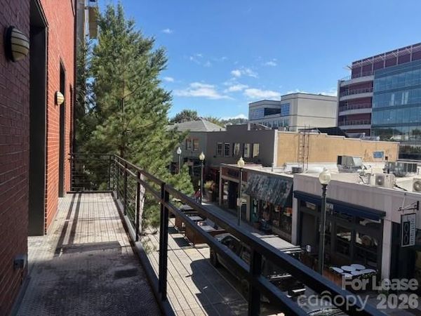 36 1/2 Battery Park Avenue, Asheville, NC 28801