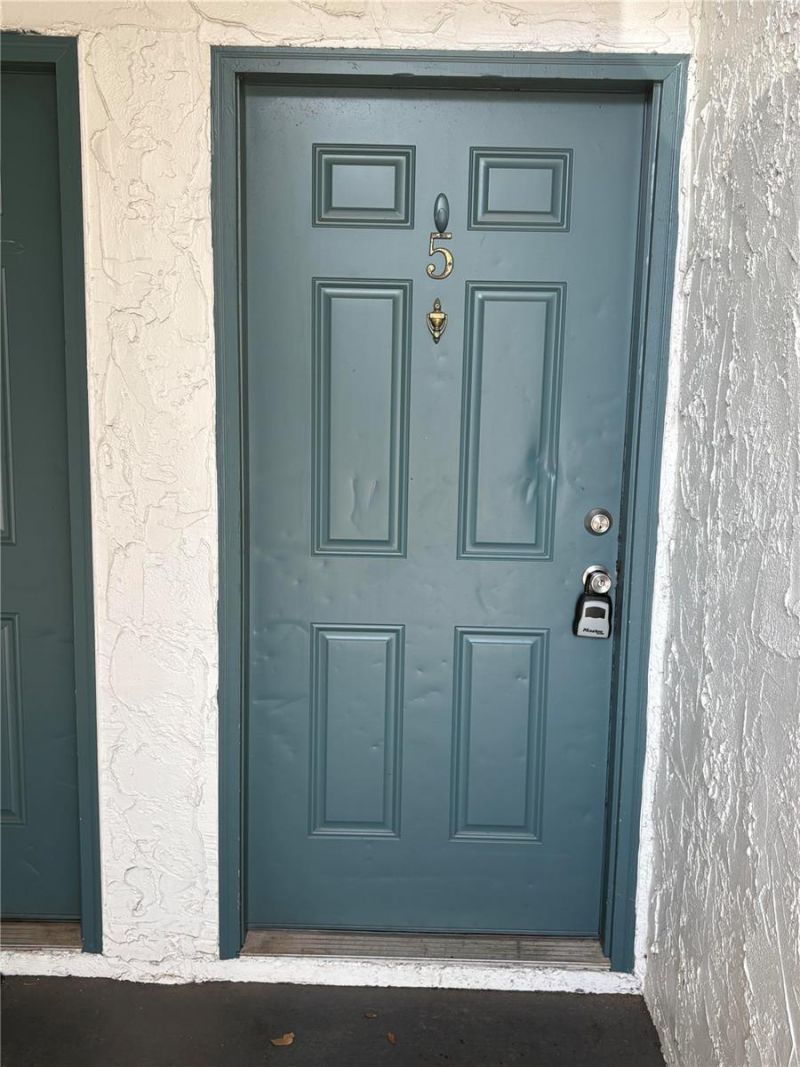 4265 S Semoran Boulevard, Unit 5, Orlando, FL 32822 Photo