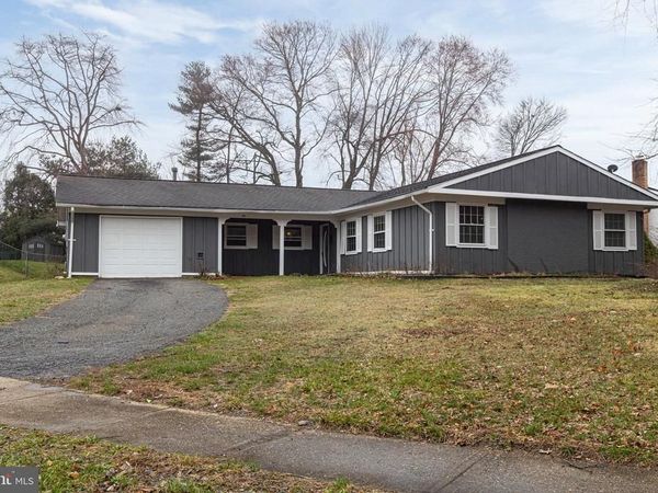 90 TWIN HILL DRIVE, WILLINGBORO, NJ 08046