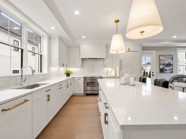 237 California St, Unit 237, Newton, MA 02456