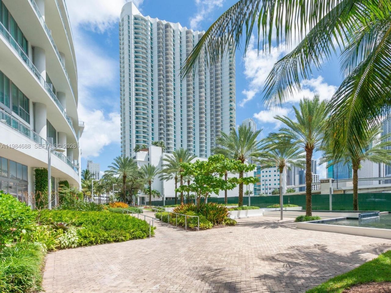 350 S Miami Ave, Unit 1409, Miami, FL 33130 Photo