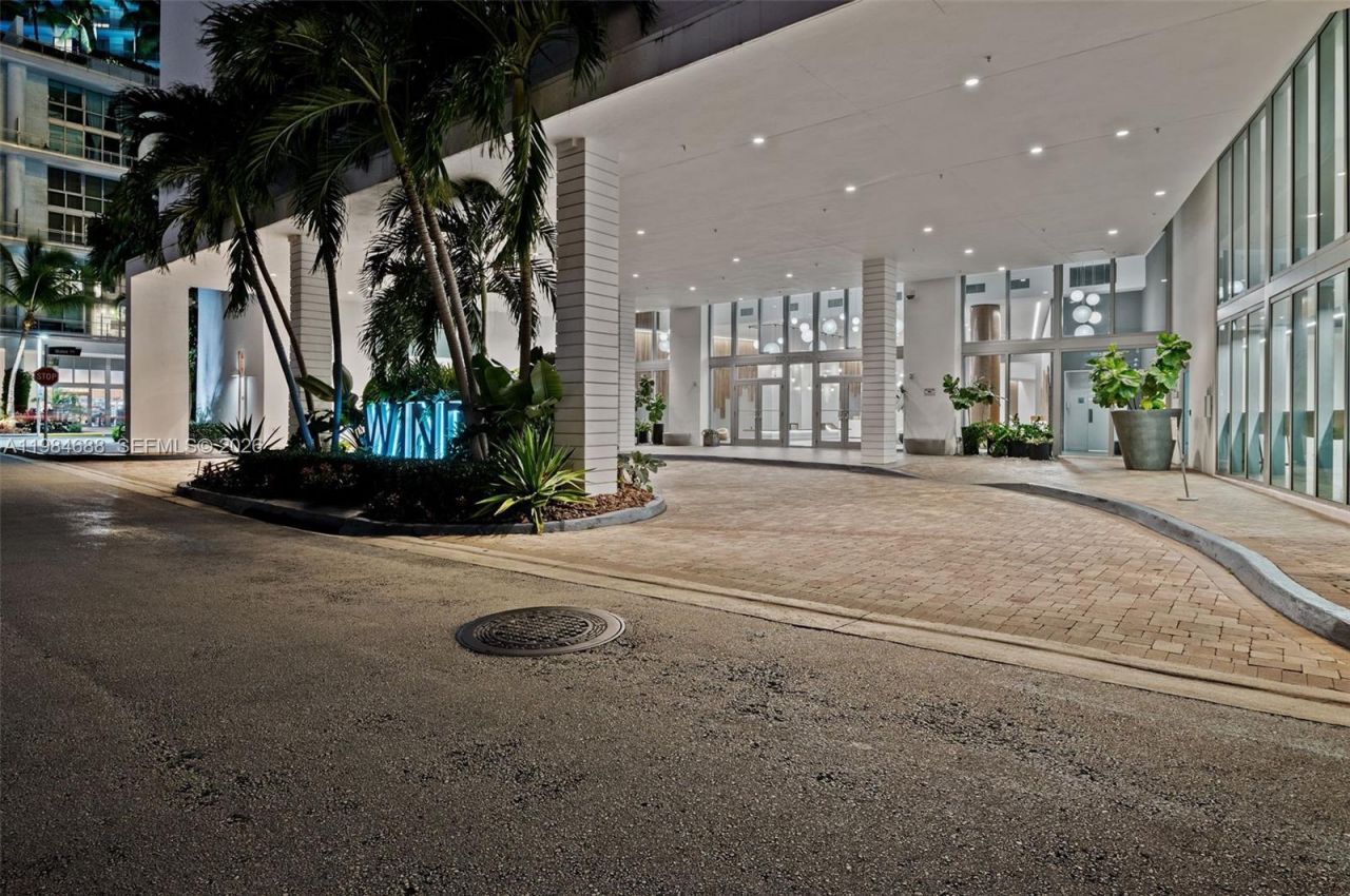 350 S Miami Ave, Unit 1409, Miami, FL 33130 Photo