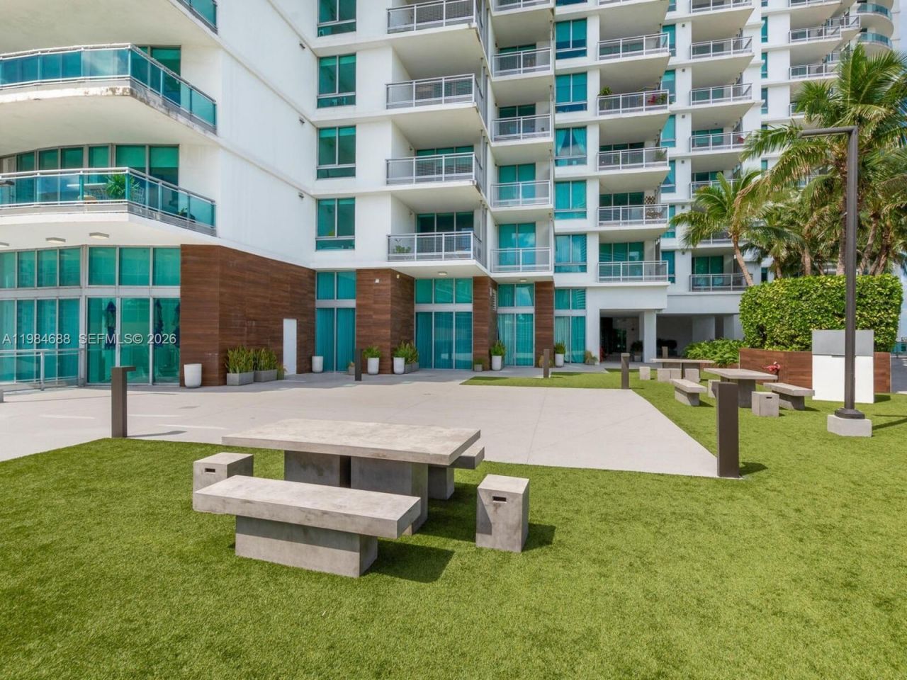 350 S Miami Ave, Unit 1409, Miami, FL 33130 Photo