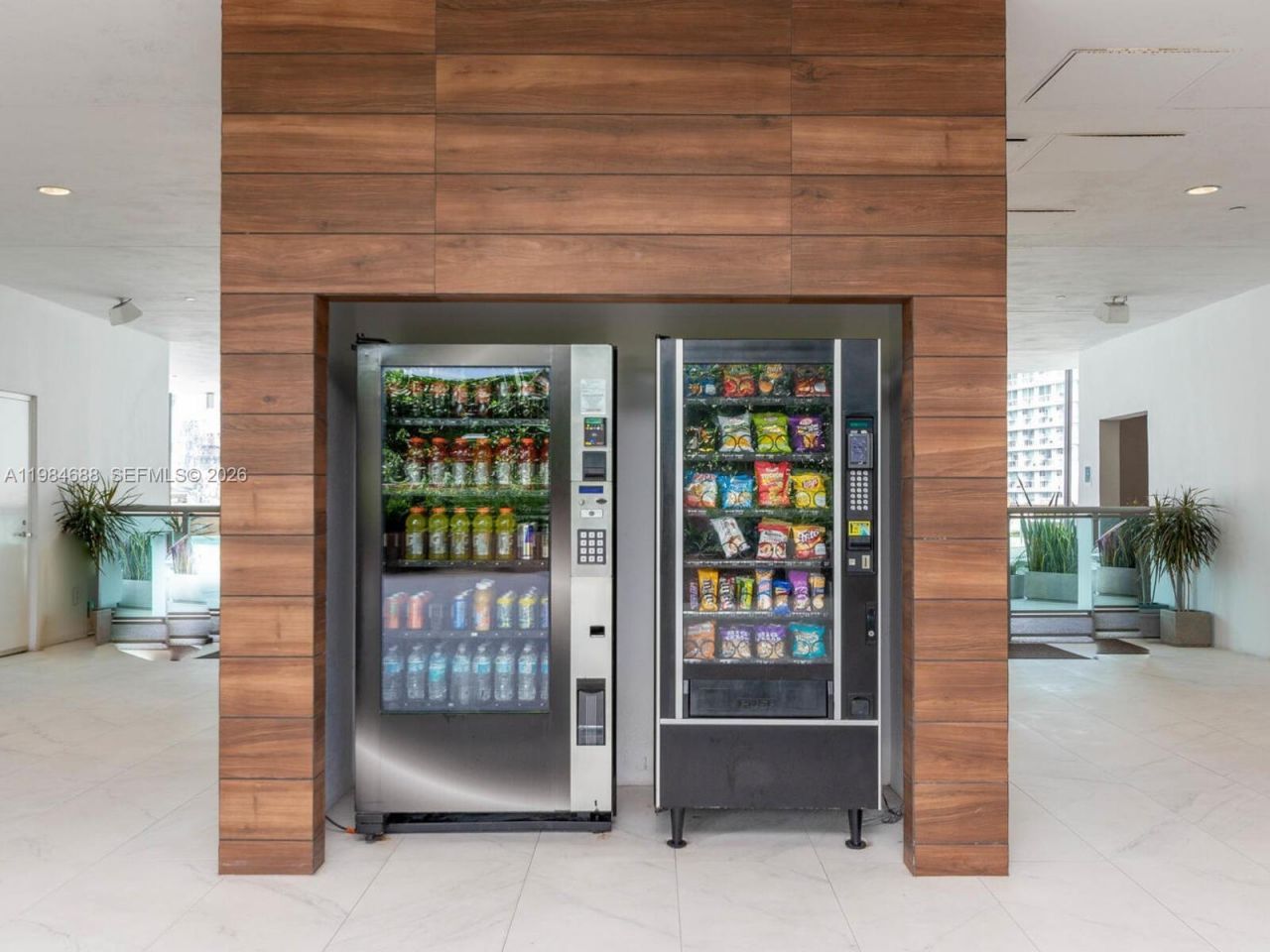 350 S Miami Ave, Unit 1409, Miami, FL 33130 Photo