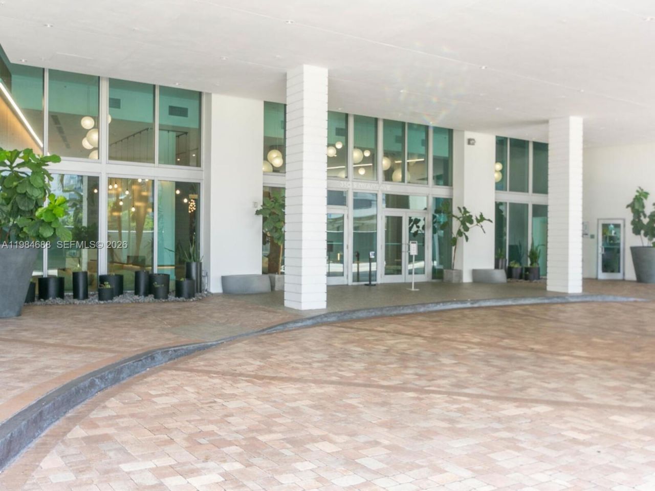 350 S Miami Ave, Unit 1409, Miami, FL 33130 Photo