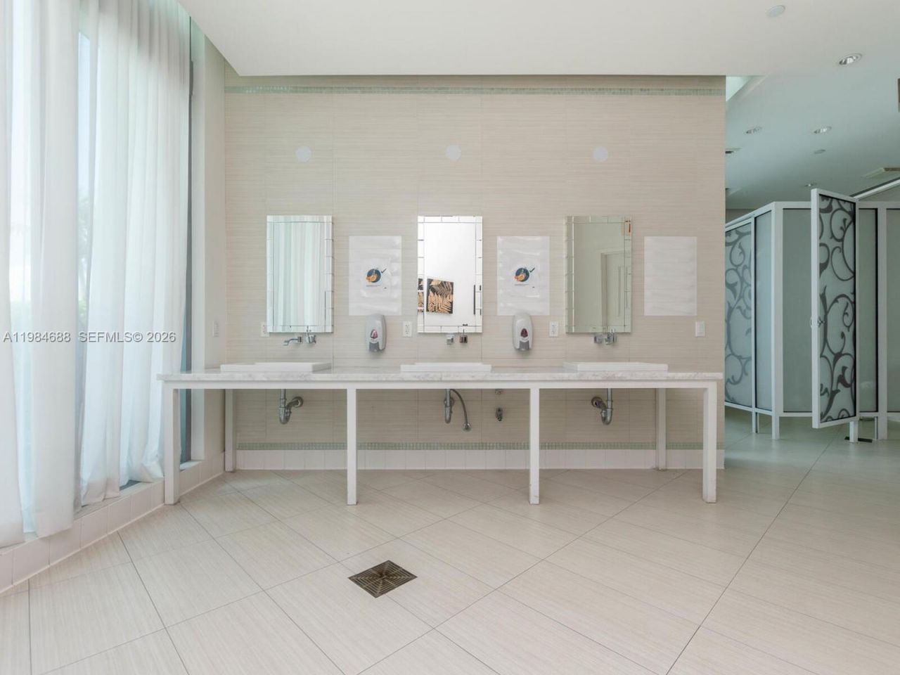 350 S Miami Ave, Unit 1409, Miami, FL 33130 Photo