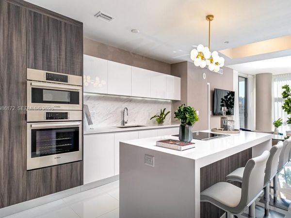 851 NE 1st Ave , Unit 1011, Miami, FL 33132