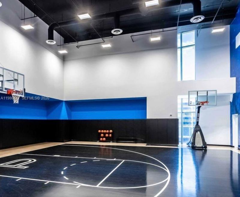 851 NE 1st Ave , Unit 1011, Miami, FL 33132 Photo