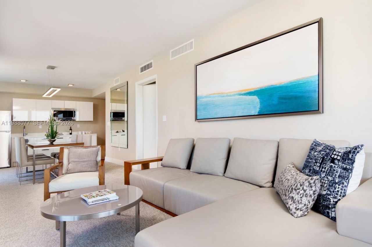 9540 W Bay Harbor Dr, Unit 301, Bay Harbor Islands, FL 33154 Photo