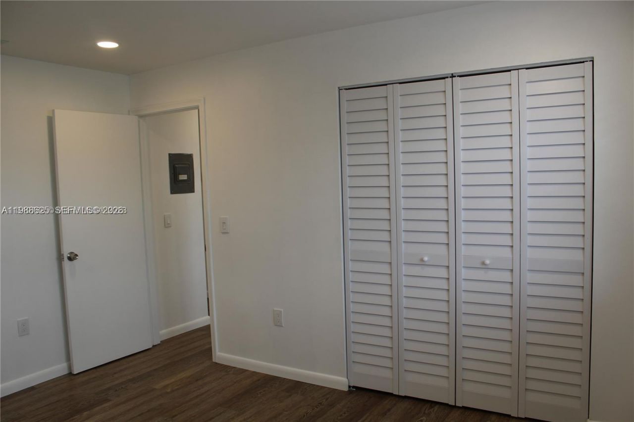 10016 NW 4th St, Unit 201, Pembroke Pines, FL 33024 Photo