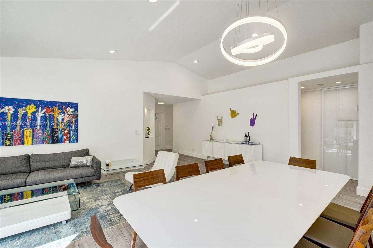 4928 SW 33rd Way, Hollywood, FL 33312 Photo