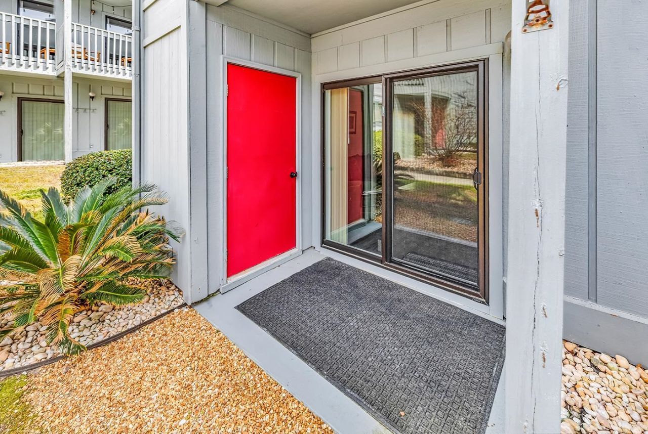 7700 Porcher Dr.  Photo 28