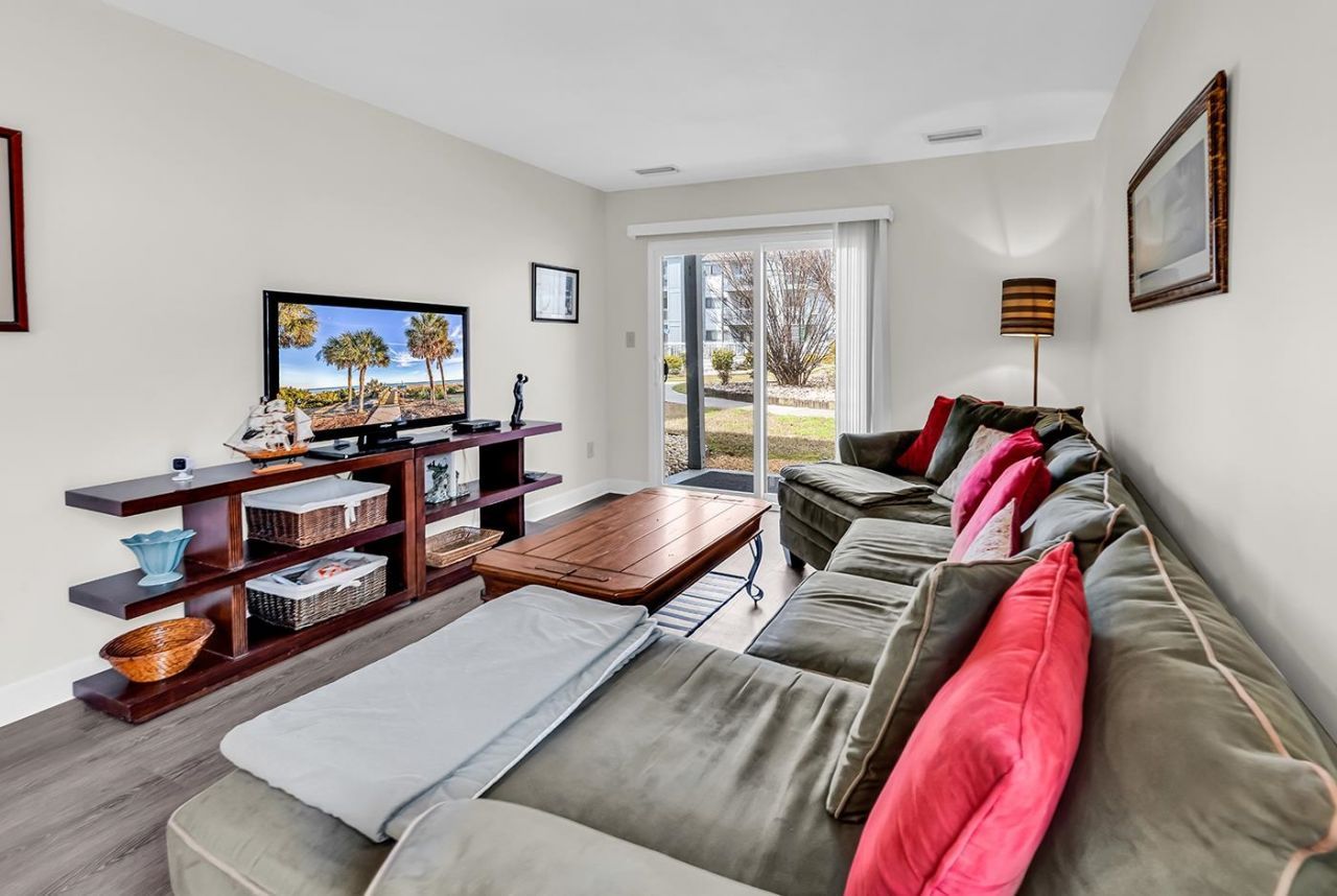 7700 Porcher Dr.  Photo 4