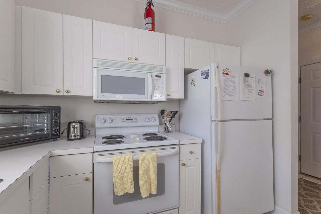 5750 Oyster Catcher Dr. Photo 12