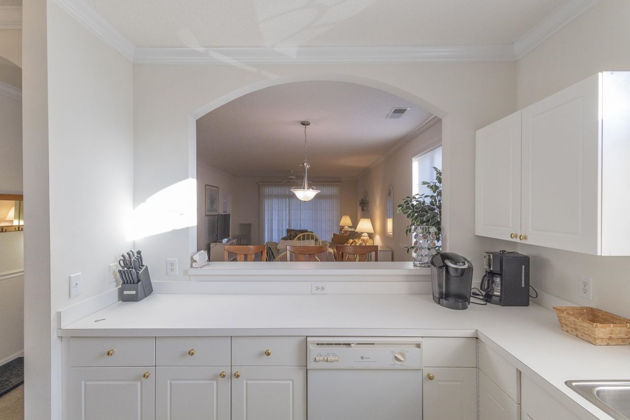 5750 Oyster Catcher Dr. Photo 13