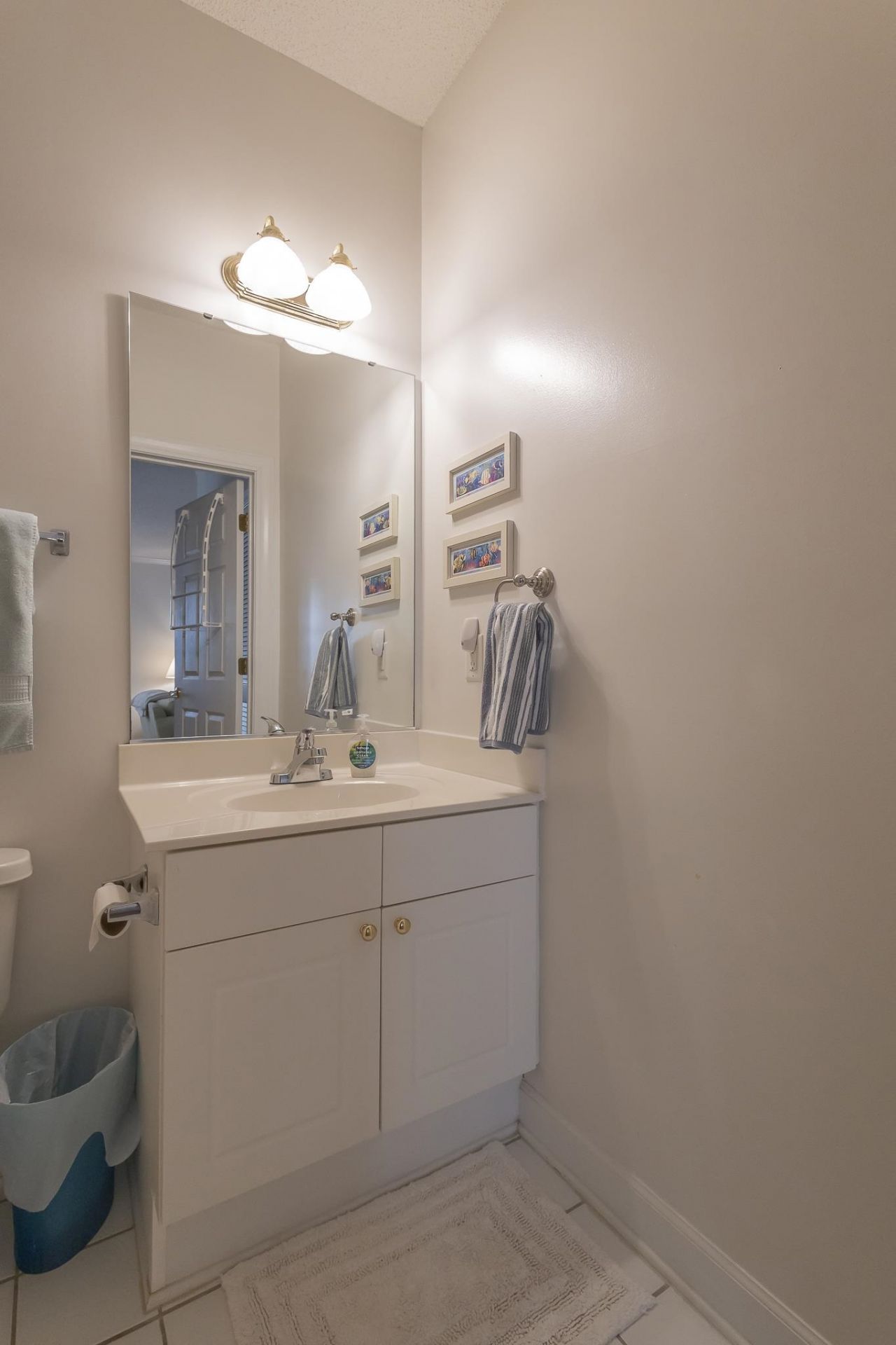 5750 Oyster Catcher Dr. Photo 8