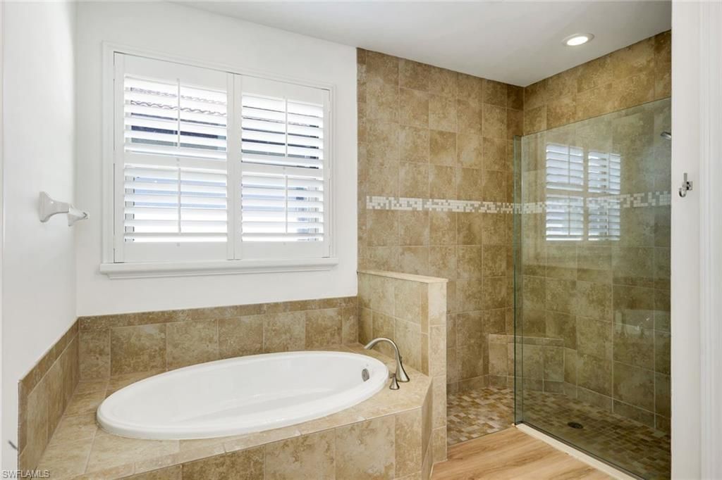 16357 Aberdeen Way, Naples, FL 34110 Photo