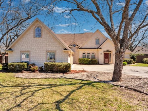 9321 S Longwood Drive , Granbury, TX 76049