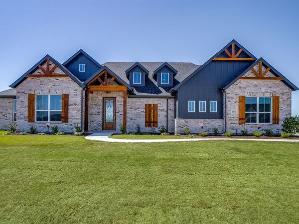 10671 Winter Wheat Lane, Venus, TX 76084