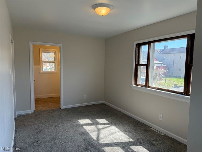 110 S 8th Street , Martins Ferry, OH 43935 Photo 13