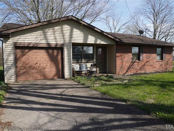 236 W Vale Drive , Jackson, MO 63755