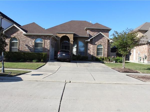 216 BAYOU GENTILLY Lane, Kenner, LA 70065