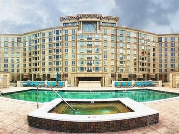 100 Alexander Way 611, EDGEWATER, NJ 07020