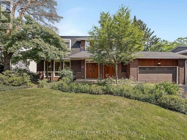 1825 Yale Avenue , Ottawa, ON K1H6S3