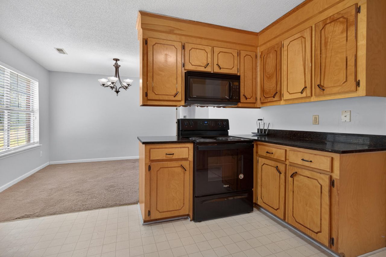 292 Mitton Road Photo 12