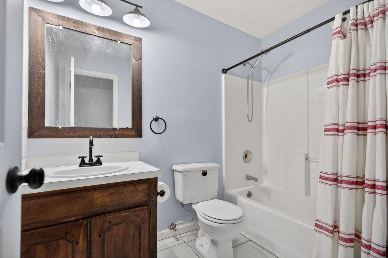 292 Mitton Road Photo 16