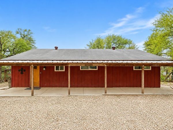 1221 Hallmark, Canyon Lake, TX 78133