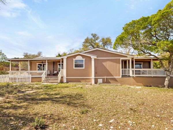 4551 chamberlain, Canyon Lake, TX 78133