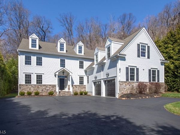 15 Mundy Ln, Warren, NJ 07059