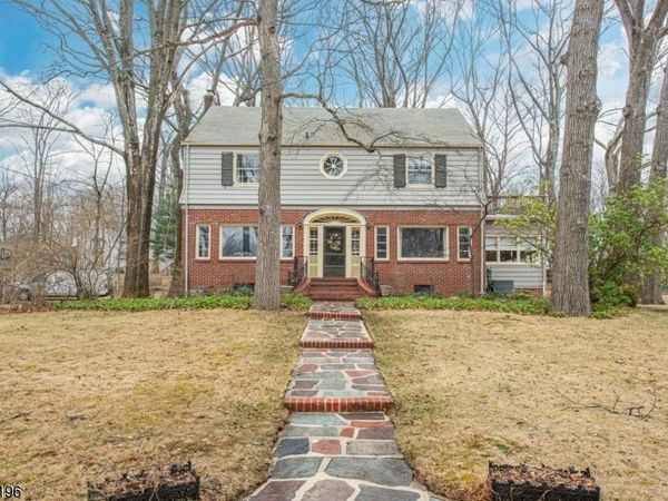 10 Farview Ave, Randolph, NJ 07869