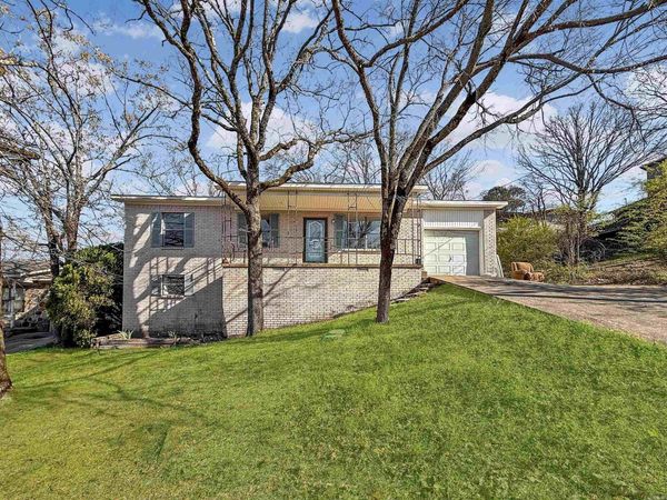 1501 W 58Th St, North Little Rock, AR 72118