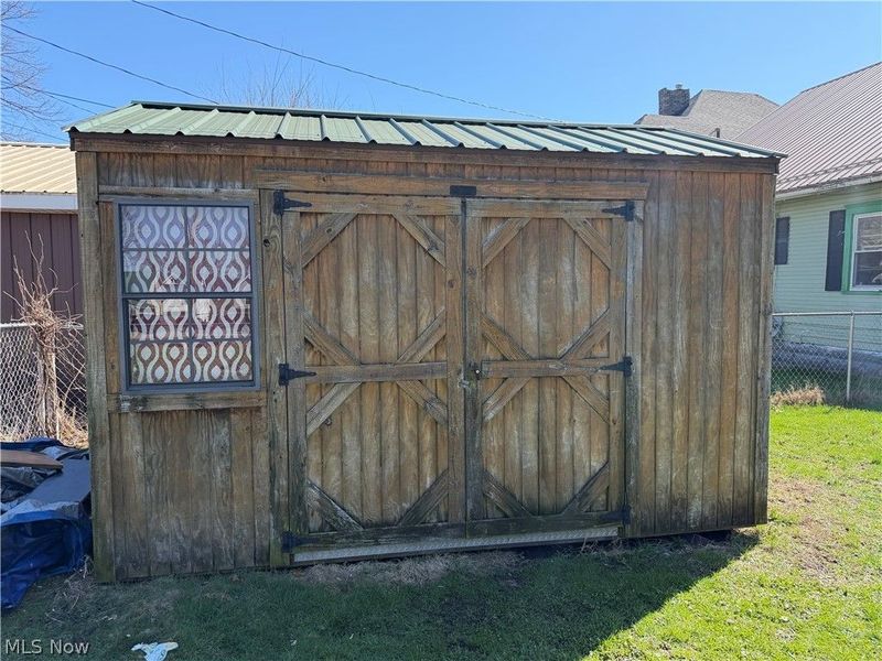 436 Locust Street , Coshocton, OH 43812 Photo 4