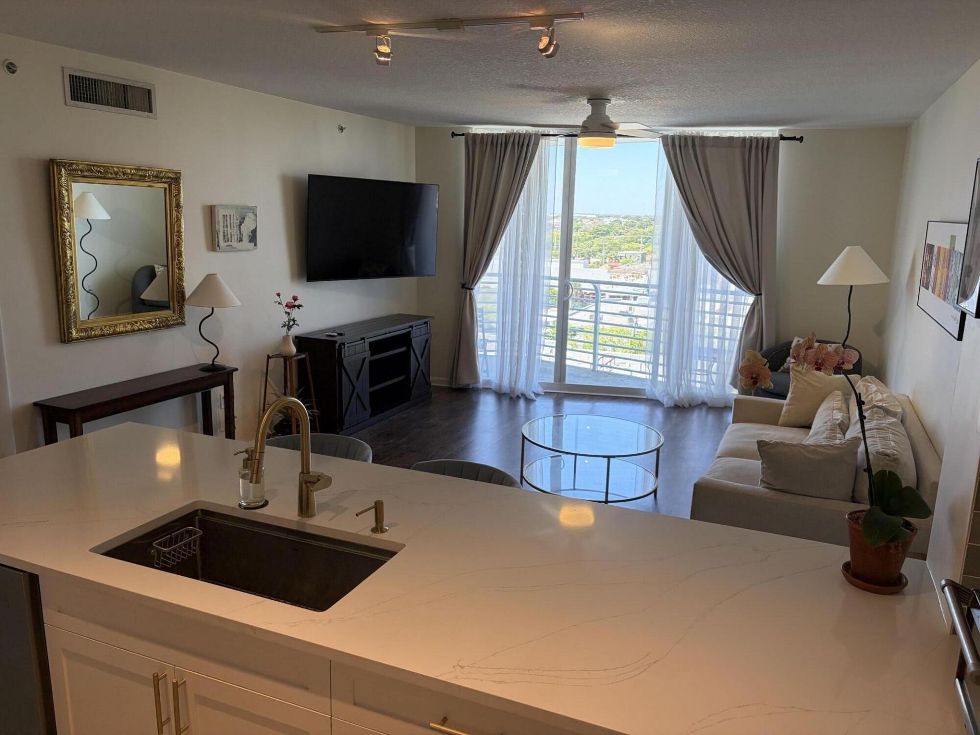 1551 N Flagler Drive, Unit 808, West Palm Beach, FL 33401 Photo