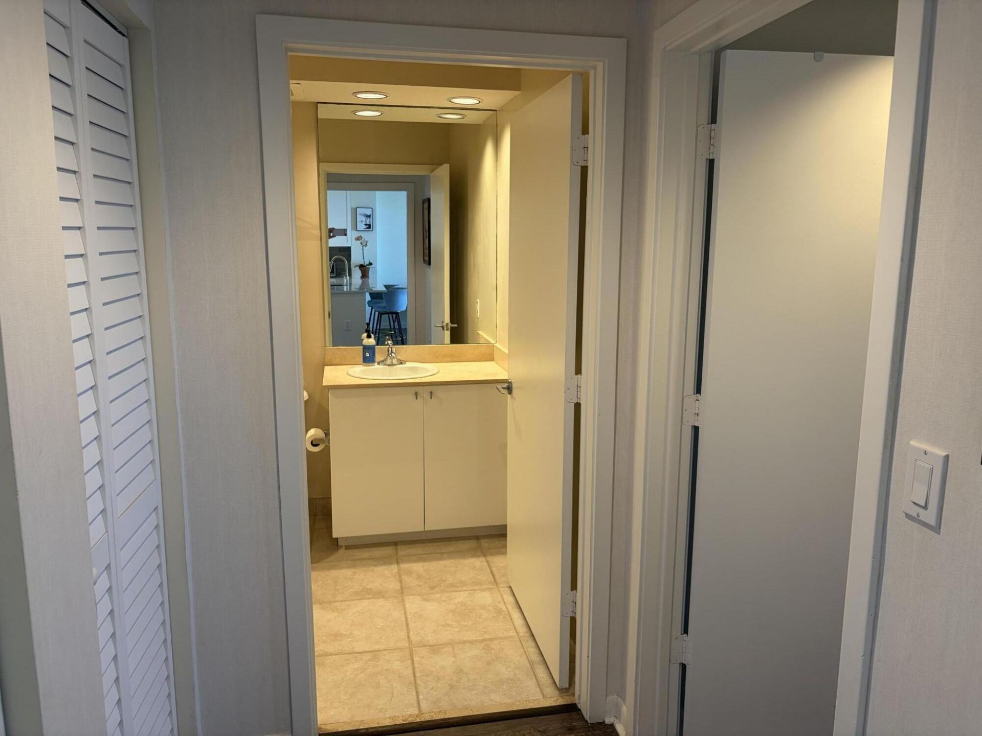 1551 N Flagler Drive, Unit 808, West Palm Beach, FL 33401 Photo