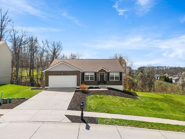 1903 Farmhouse Way, Florence, KY 41042