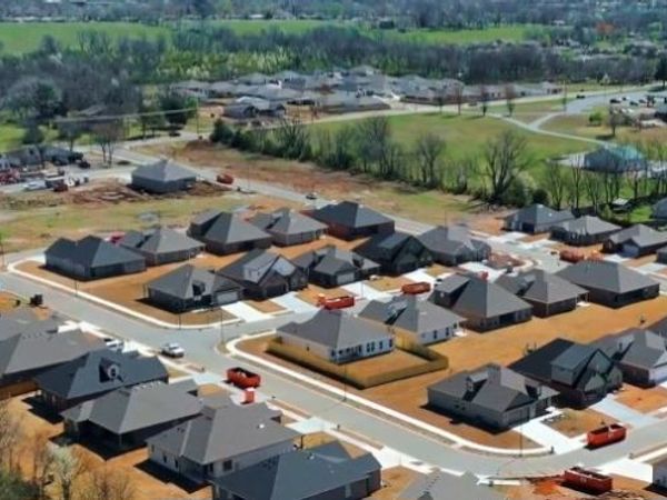 Cattleman Lane , Siloam Springs, AR 72761