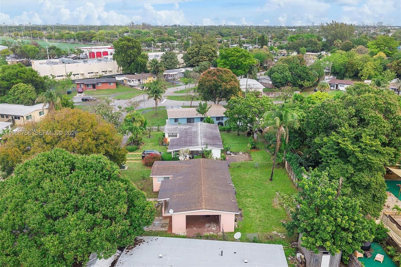 1804 NW 18th Ct , Fort Lauderdale, FL 33311 Photo