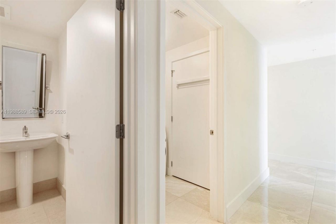 6899 Collins Ave , Unit 701, Miami Beach, FL 33141 Photo