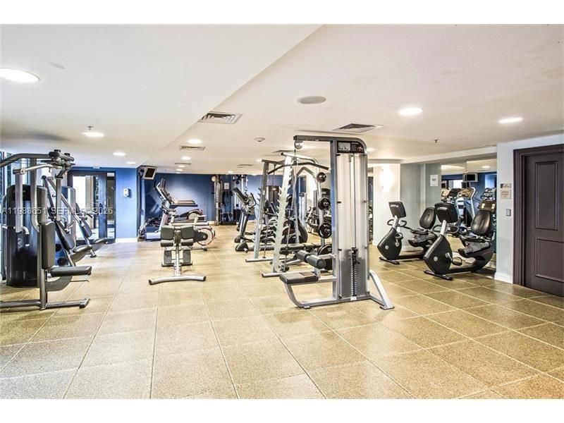 100 N Federal Hwy, Unit 825, Fort Lauderdale, FL 33301 Photo